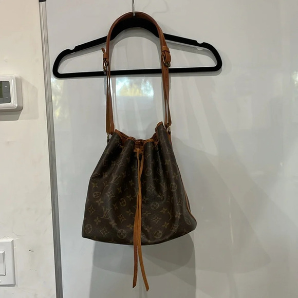 Louis Vuitton Monogram Vintage Noe Bucket Bag - Picture 3 of 11